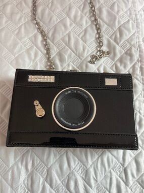 Camera purse